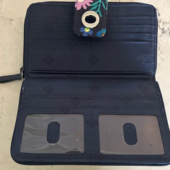 Vera Bradley Turnlock Wallet - Picture 5 of 5